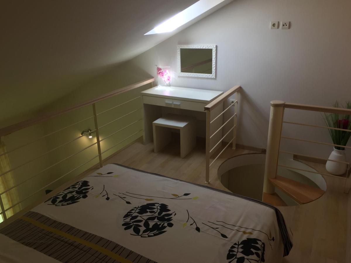 Villa Jani Top Floor Suite Hvar Town Exterior photo